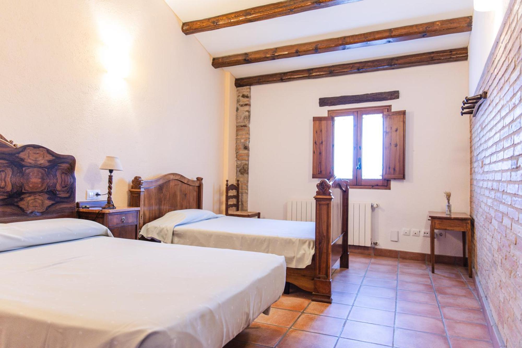 Agroturisme Sant Dionis Campllong Exteriör bild
